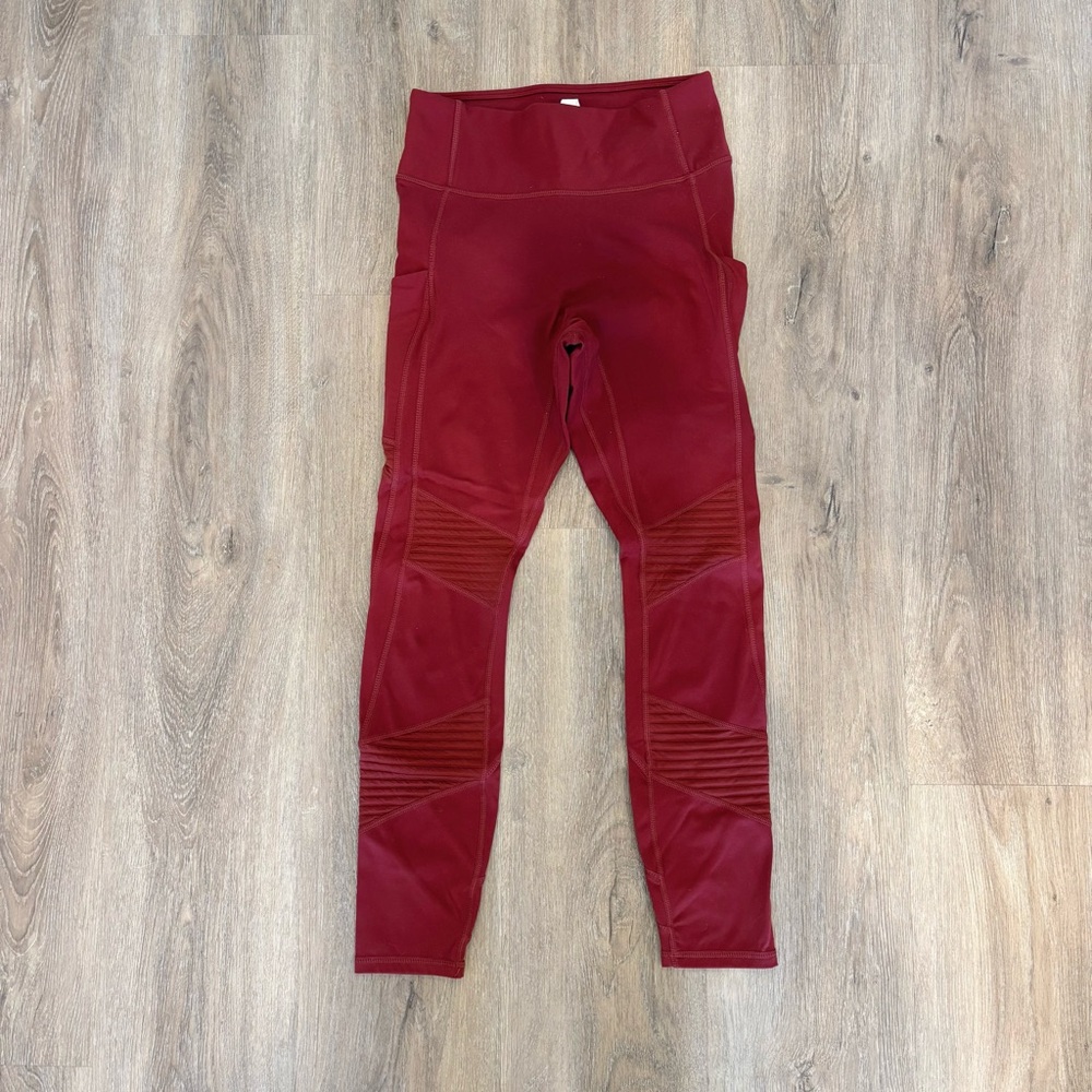 Fabletics Burgundy Motion365 Leggings • Small